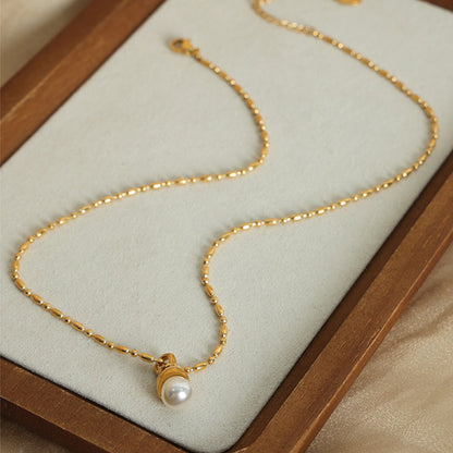 Soft Pearl Fashion Necklace