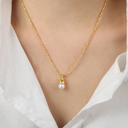 Soft Pearl Fashion Necklace