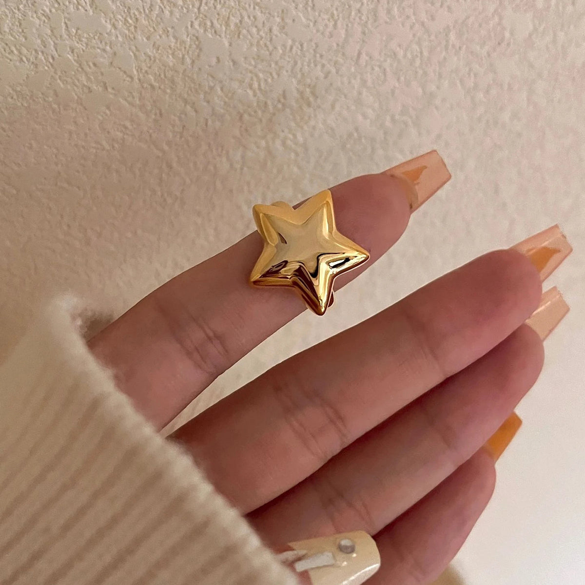 Sparkling Star Fashion Ring