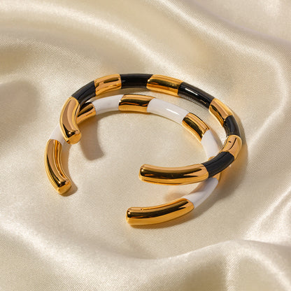 Sleek Minimal Fashion Bracelet