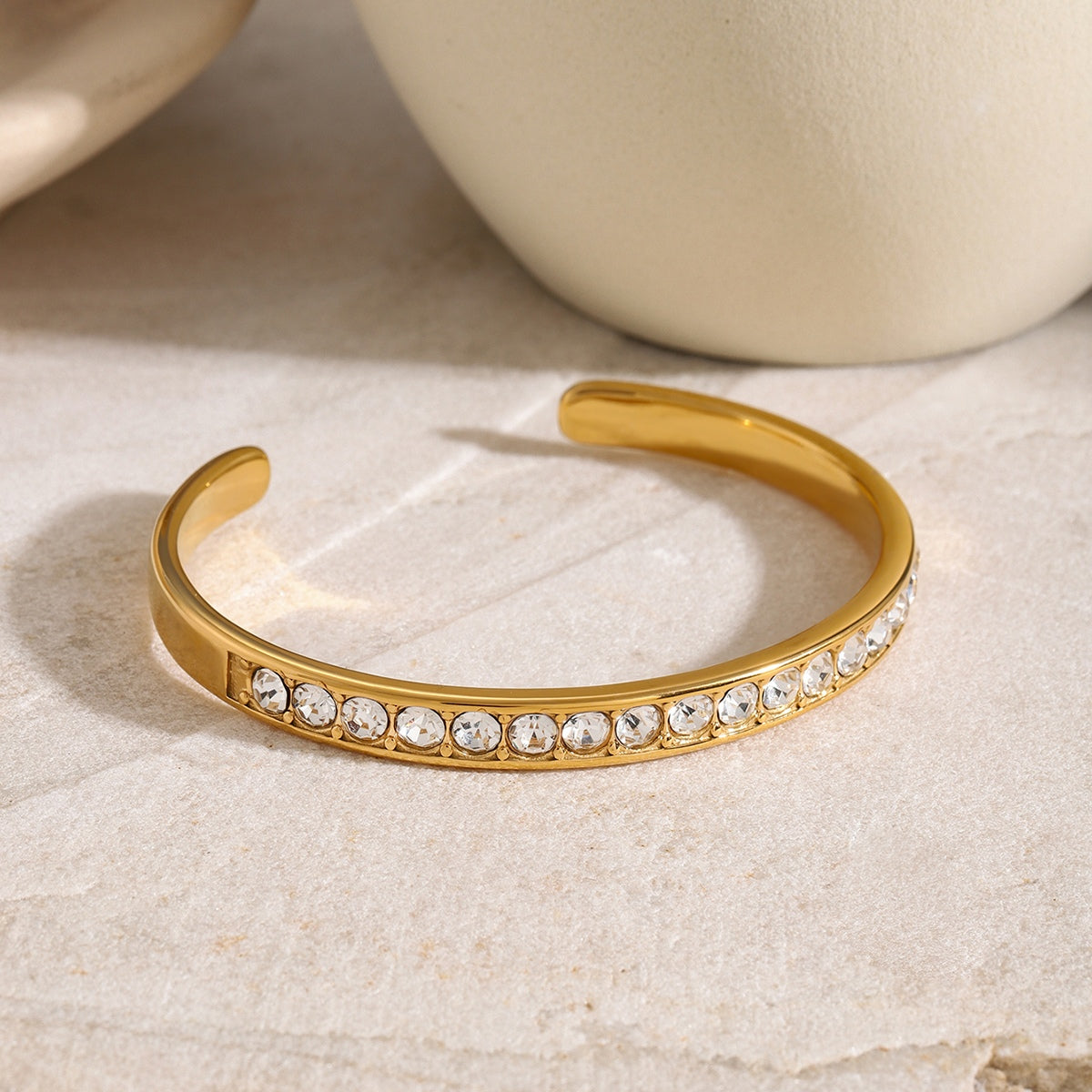 Crystal Inlaid Fashion Bracelet