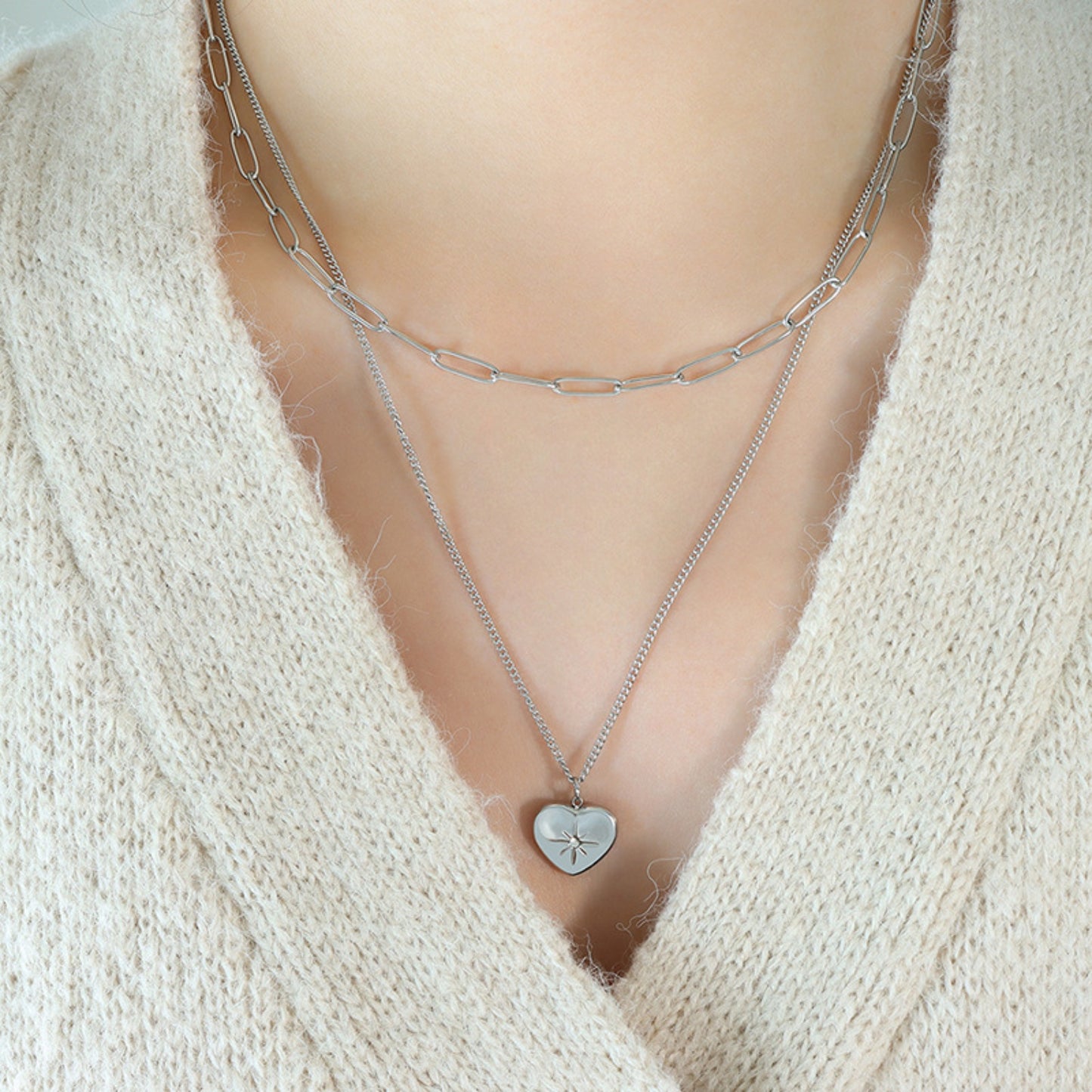 Teeny Heart Fashion Necklace