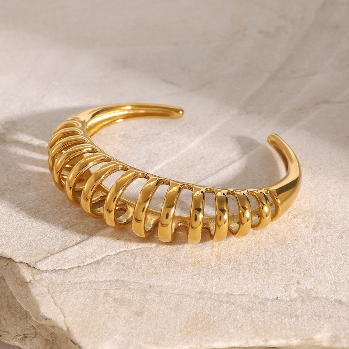 Hollow Ringed Fashion Bracelet